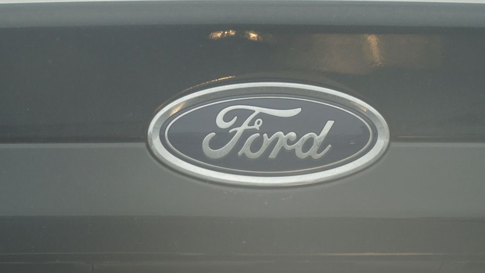 Introducing the 2025 Ford Endeavour: Power and Luxury Combined